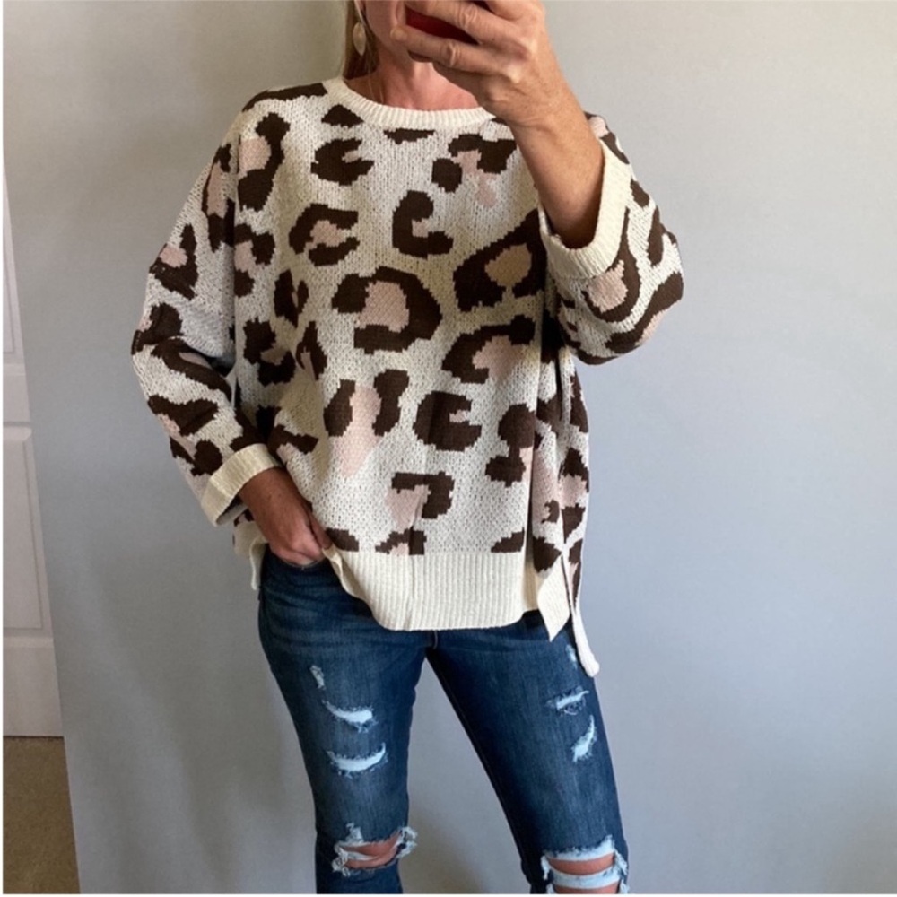 Animal Print Dolman Sleeve Oversized Fit Sweater - Picture 1 of 12